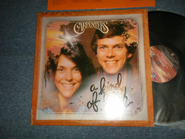 画像1: CARPENTERS - A KIND OF HUSH (Matrix #A)R 140968 A-2 B)R 140968 B-1 (Ex++/Ex+++) With ORIGINAL INNER SLEEVE /1976 US AMERICA ORIGINAL "RCA Record Club Edition" Used  LP 