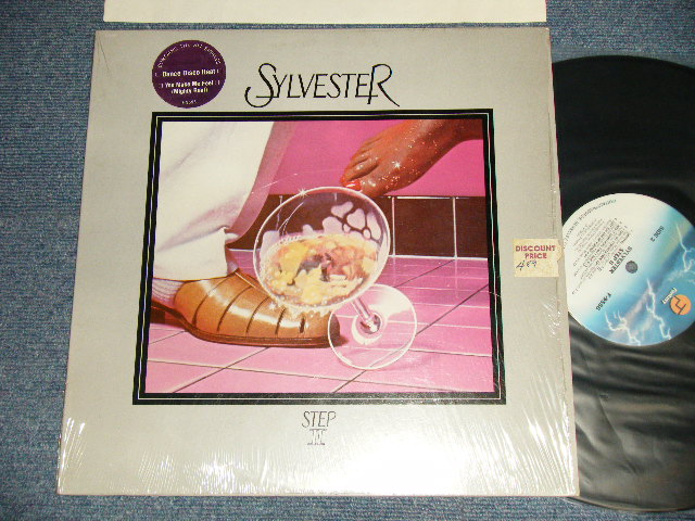 画像1: SYLVESTER - STEP II (MINT-/MINT-) / 1978 US AMERICA ORIGINAL "With CUSTOM INNER SLEEVE" Used LP