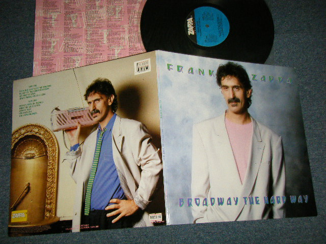 画像1: FRANK ZAPPA - BROADWAY THE HARD WAY (MINT-/MINT) / 1988 UK ENGLANDORIGINAL Used LP