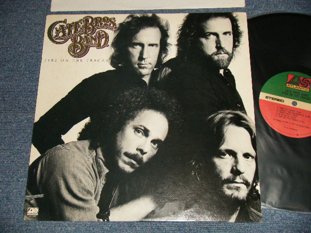 画像1: CATE BROS. BAND - FIRE ON THE TRACKS (with LEVON HELM of THE BAND, TOM DOWD Produced) (Ex+++/MINT- Cut Out) / 1979 US AMERICA ORIGINAL Used LP 