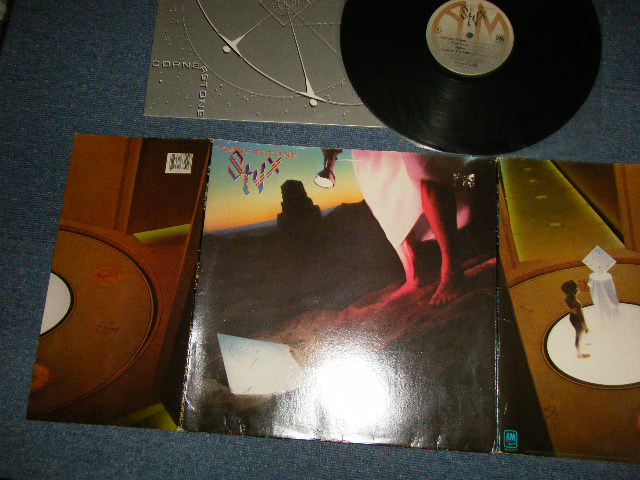 画像1: STYX - CORNERSTONE (Ex-, Ex+++/MINT-) / 1979 US AMERICA ORIGINAL "GATEFOLD Jacket" Used LP 