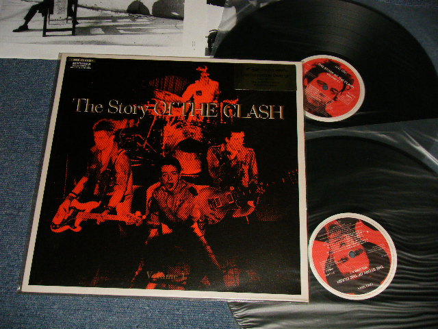 画像1: The CLASH - THE STORY OF THE CLASH VOLUME #1 (MINT-/MINT) / 1999 UK ENGLAND REISSUE "180g HEAVY WEIGHT" Used 2-LP's