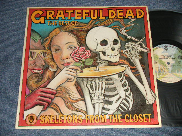 画像1: GRATEFUL DEAD - THE BEST OF : SKELTON FROM THE CLOSET (MINT-/Ex+++) / 1976 Verasion US AMERICA REISSUE "BURBANK STREET with 'W' Logo Label"  Used LP