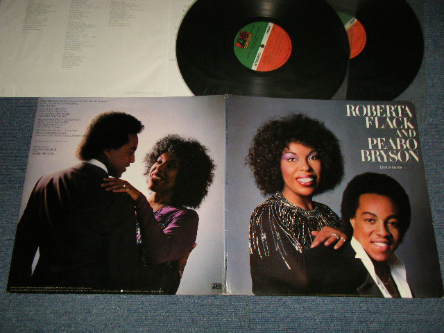 画像1: ROBERTA FLACK & PEABO BRYSON - LIVE & MORE (With CUSTOM INNER with LYRIC) (Ex+++/Ex+++)) / 1980 US AMERICA ORIGINAL 1std Press "Small logo 75 ROCKFELLER with 'W' Label" Used 2-LP  