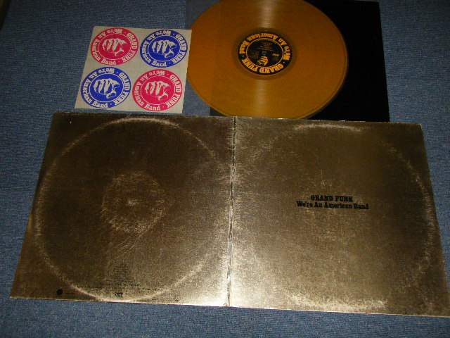 画像1: GFR / GRAND FUNK RAILROAD - WE'RE AN AMERICAN BAND (With STICKER SHEET!!! & BLACK INNER)  (Matrix #A)SMAS-1-11207  Z10 3 ✲ STERLING  B)SMAS-2-11207  Z11 ← ✲) "LOS ANGELES Press" (Ex++/Ex++) / 1973 US AMERICA ORIGINAL 1st Press"GOLD WAX Vinyl" Used LP 
