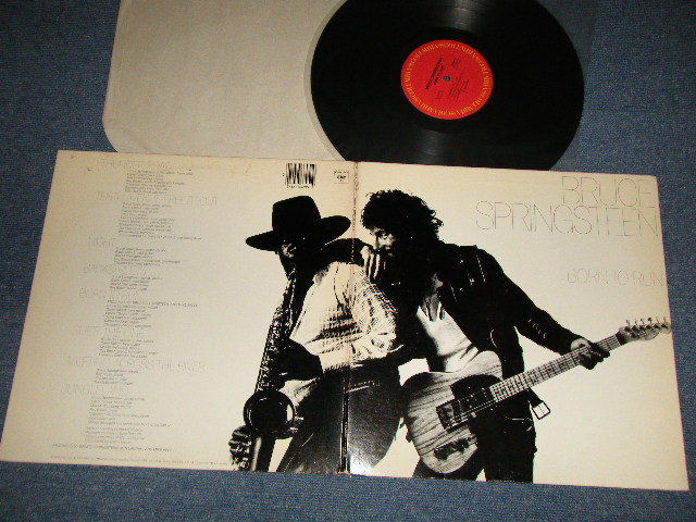 画像1: BRUCE SPRINGSTEEN - BORN TO RUN (Matrix # A)PAL 33795-1AL B)PBL 33795-1AD) (Ex+++/MINT-) / 1980's US AMERICA REISSUE "with BARCODE" Used LP 