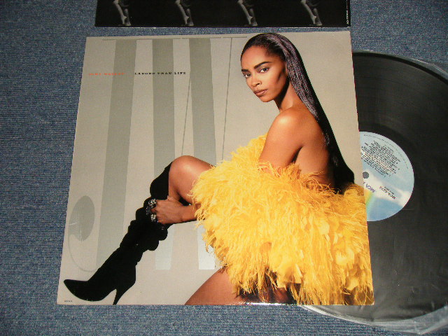 画像1: JODY WATLEY - LARGER THAN LIFE (With CUSTOM INNER SLEEVE) (Ex++/Ex+++ B-1,2:Ex-) / 1989 US AMERICA  ORIGINAL Used LP