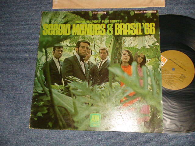 画像1: SERGIO MENDES & BRASIL '66 - HERB ALPERT PRESENTS : Debut Album (Ex/Ex+ Looks:Ex+++ EDSP) /1966 US AMERICA Original "BROWN Label" "STEREO" Used LP 