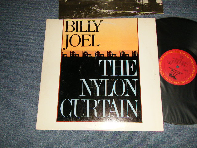 画像1: BILLY JOEL -  THE NYLON CURTAIN ( Matrix #A)G1 AL-38200-1AD  STERLING    B)G1 BL-38200-1AE  STERLING) "Carrollton Press in GEROGIA" (Ex-/Ex+++) / 1982 US AMERICA  ORIGINAL Used LP