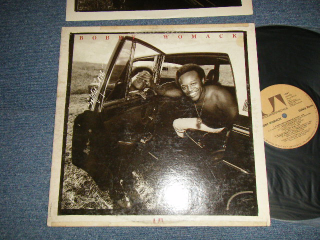画像1: BOBBY WOMACK - SAFTY ZONE (with CUSTOM INNER SLEEVE) (VG++/Ex+++ TOC) / 1975 US AMERICA ORIGINAL Used LP