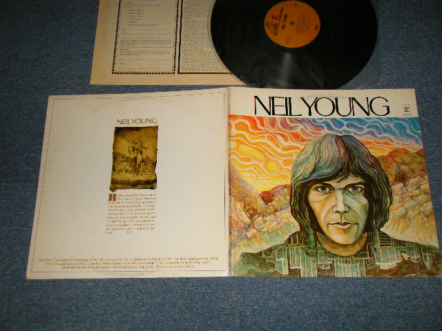 画像1: NEIL YOUNG - NEIL YOUNG (2nd "NAME on COVER" Version) (Matrix #A)0 P30817 RS 6317 A RE-1-2-E B)P 30818 RS 6317 B RE-1 1A ) "PITMANPress in NEW JERSEY" (Ex++/MINT-) / 1969-70 Version US AMERICA "2nd press Jacket" "2nd Press BROWN with STEREO Label" Used LP 