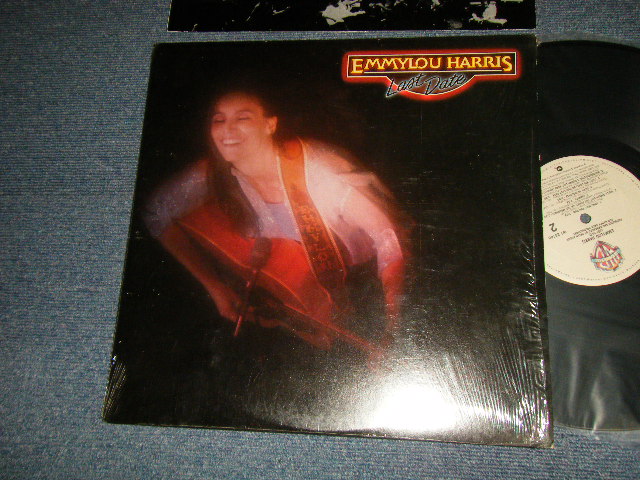 画像1: EMMYLOU HARRIS -LAST DATE (With CUSTOM INNER) (MINT-/Ex+++ Looks:MINT-) / 1982 US AMERICA ORIGINAL Used LP