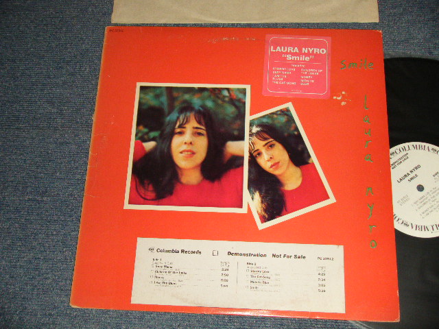 画像1: LAURA NYRO - SMILE (Matrix # A)1C  B)1C) "SANTA MARIA Press in CA" (Ex+/Ex+++ TEAROFC) /  1976 US AMERICA ORIGINAL "WHITE LABEL PROMO"  Used LP