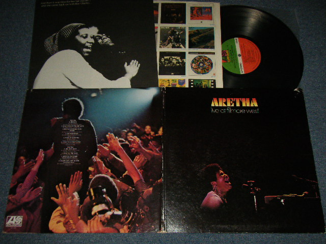 画像1: ARETHA FRANKLIN (With KING CURTIS, RAY CHARLES) - LIVE AT FILLMORE WEST (With PIN-UP)  (Matrix #A) ST A 712205-C 111-11 AT GP B) ST A 712206-FFF AT GP) "RI / RICHIMOND Press in INDIANA"   "GP / GEORGE PIROS Lucqur Cut" (Ex+/Ex+++ CUT OUT) / 1971 US AMERICA ORIGINAL 1st Press "1841 BROADWAY at Bottom Label" Used LP 