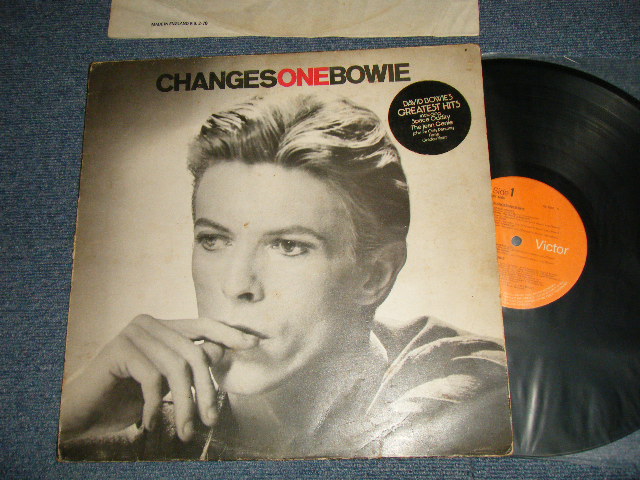 画像1: DAVID BOWIE - CHANGES ONE BOWIE (With HYOE SEAL) (Ex++/Ex++) / 1976 UK ENGLAND ORIGINAL "ORANGE Label" Used LP