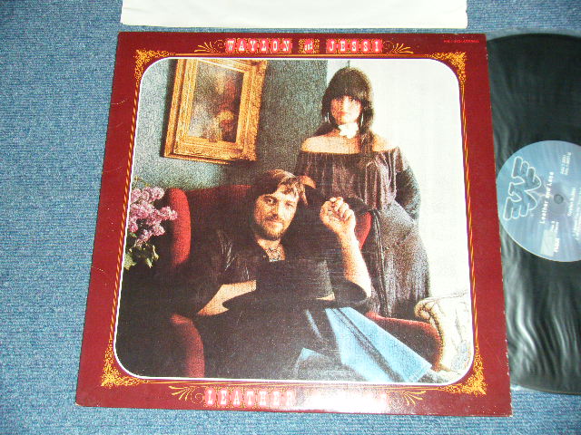 画像1: WAYLON & JESSE (WAYLON JENNINGS & JESSI COLTER ) - LEATHER AND LACE  (Ex++/MINT- STO) / 1981 US AMERICA ORIGINAL Used  LP 
