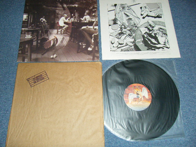 画像1: LED ZEPPELIN - IN THROUGH THE OUT DOOR "With BROWN BAG" "With CUSTOM INNER SLEEVE" ("E" TYPE Jacket) (Matrix #A)ST-SS 794345-KK 4 BSTRAWBERRY  MR ▵24427-19  PR  B)ST-SS 794346-KK 2STRAWBERRY MR ▵24427-x(13)  PR )  "MO/MONARCH Press in CA" (Ex+++, MINT-/Ex+++ B-1::Ex) / 1979 US AMERICA ORIGINAL Used LP  