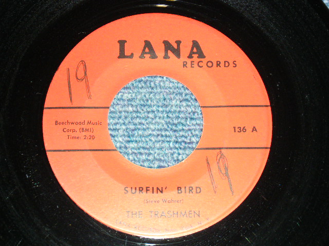 画像1: THE TRASHMEN - A)SURFIN' BIRD   B)KING OF THE SURF (Ex++/Ex++ STOL, WOL) / 1970's US AMERICA REISSUE Used 7" Single 