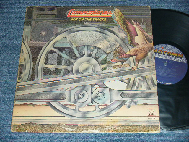 画像1: COMMODORES - HOT ON THE TRACKS (Ex/Ex EDSP) / 1976 US AMERICA ORIGINAL "CRC / RECORD CLUB Release" Used LP 