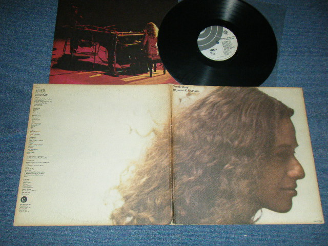 画像1: CAROLE KING - RHYMES & REASONS ((With CUSTOM INNER SLEEVE) (Matrix #A)ODE SP 77031 RE-2 P3 B)ODE SP 77032 RE-2 P3)  "PITMAN Press in NJ" (Ex++/Ex+++ Looks:Ex++) / 1972 Us AMERICA ORIGINAL Used LP5