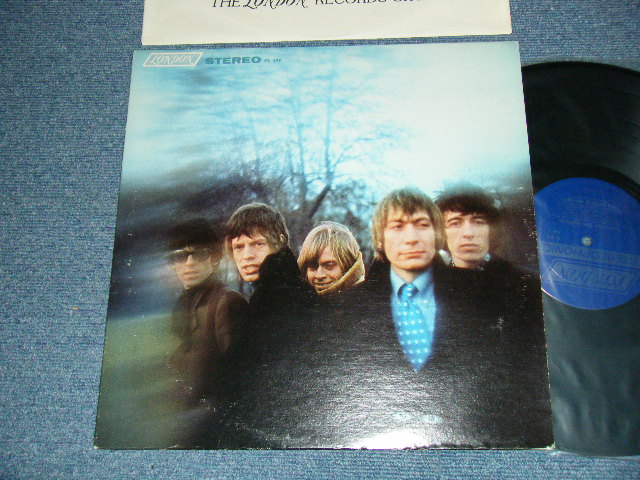 画像1: ROLLING STONES - BETWEEN THE BUTTONS (Matrix #A)ZAL 7626-1B PS-499A- B)T2 ZAL 7627-3 0 STERLING)  "TERRE HAUTE Press in INDIANA" (Ex++/MINT-)  / 1970's Version US AMERICA RE-PRESS "DARK BLUE with SILVER Print LABEL" STEREO Used LP