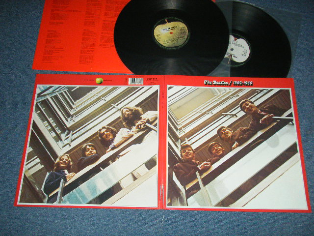 画像1:  BEATLES  - 1962-1966 (Matrix #A)YES 905-6-1-  HTM B)YES 906-5   HTM C)YES 907-6C-1-1 D)YES 908-6-1-1) (MINT/MINT-) / 1983 Version UK ENGLAND REISSUE Used 2-LP 