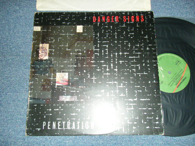 画像1: PENETRATION - DANGER SIGNS (Ex++/Ex+++) / 1979 UK ENGLAND ORIGINAL Used 12"