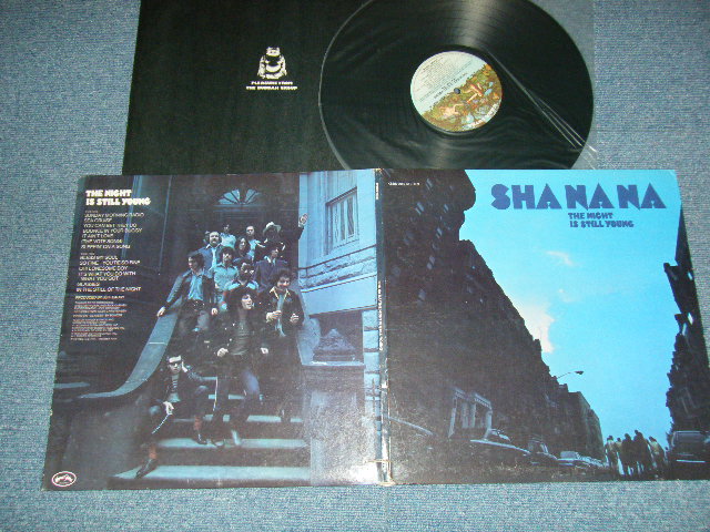 画像1:  SHA NA NA - THE NIGHT IS STILL YOUNG (Ex++/MINT-CUT OUT) / 1972 Version US AMERICA RE-PRESS "2nd Press Label" Used LP
