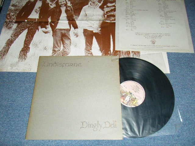 画像1: LINDISFARNE - DINGLY DELL (With CUSTOM INNER SLEEVE & With POSTER POSTER) (A-1U/B-1U) (Ex+++/Ex++ Looks:Ex- REMOVED) / 1972 UK ENGLAND ORIGINAL "EMBOSSED & TEXTURED Cover" Used LP 