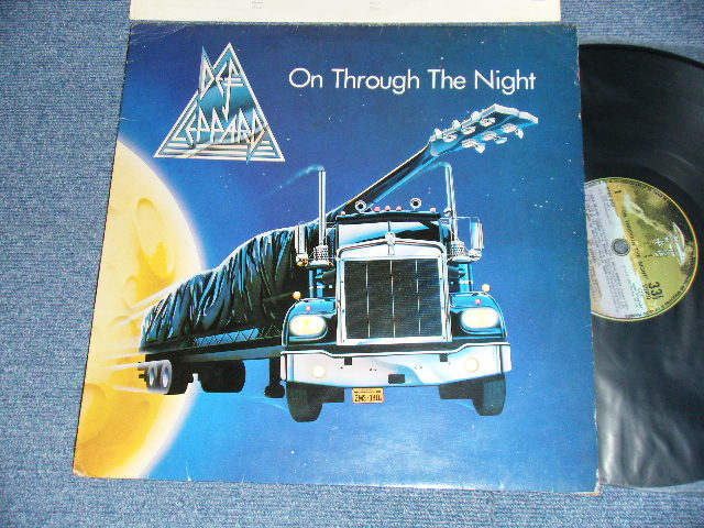 画像1: DEF LEPPAD - ON THROUGH THE NIGHT (With CUSTOM INNER)  (Ex++/Ex+ Looks:Ex+++) / 1980 VersioN UK ENGLAND ORIGINAL Used LP  