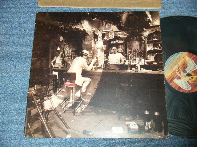 画像1: LED ZEPPELIN - IN THROUGH THE OUT DOOR "With BROWN BAG" "NO CUSTOM INNER SLEEVE" ("D" TYP Jacket) (Matrix #A)ST-SS 794345-J 3 STRAWBERRY  MR ▵24427(11)   PR  B)ST-SS 794346-L 2STRAWBERRY MR ▵24427-x(3)  PR )  "MO/MONARCH Press in CA" (Ex+++/Ex+++ A-3,4:Ex+) / 1979 US AMERICA ORIGINAL Used LP  