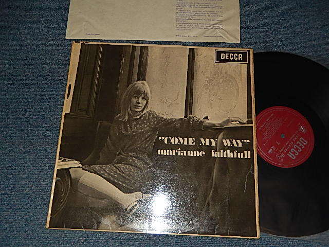 画像1: MARIANNE FAITHFULL - COME MY WAY ( Matrix # ARL-6747-1A/ ARL-6748-1A) (Ex++/Ex+++ B-5:Ex+) / 1965 UK ENGLAND ORIGINAL "RED Label with UN-BOXED DECCA" MONO Used LP