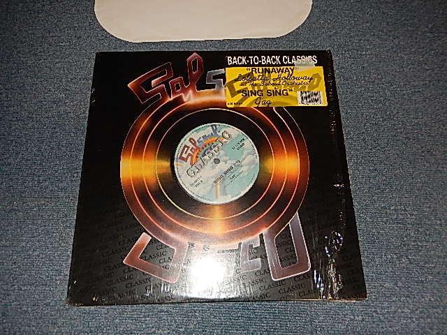 画像1: A)SALSOUL ORCHESTRA - RUNAWAY : B)GAZ:SING SAING (MINT-/Ex+++)  / 1997 US AMERICA REISSUE Used 12"  