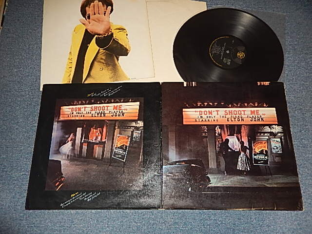 画像1: ELTON JOHN  - ELTON JOHN (With BOOKLET) (Matrix #A)DJLPS 406 A-2 AGONG B)DJLPS-406 B2 BANG!) (Ex++/Ex++ Looks:Ex) / 1970 UK ENGLAND ORIGINAL Used LP 