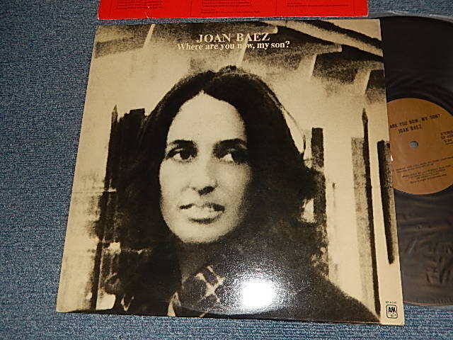 画像1: JOAN BAEZ - WHERE ARE YOU NOW MY SON? (With CUSTOM INNER SLEEVE)(Ex+++/MINT-) / 1973 US AMERICA ORIGINAL "BROWN Label" Used LP 