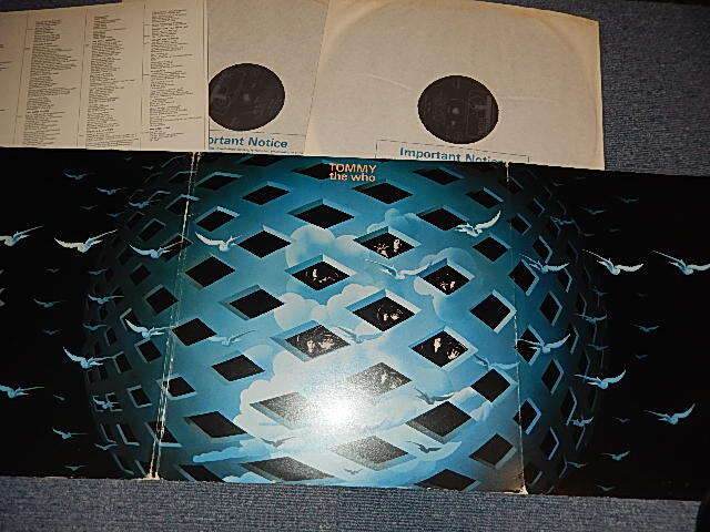 画像1: THE WHO - TOMMY : With BOOKLET  (Matrix # A)A-４/B) B-2/C) B-3/ D) B-4)  (Ex+++/MINT-) / 1969 UK ENGLAND ORIGINAL "1st Press Fold Open Custom Jacket" & "2nd Press NO Numbered on Jacket" & "1st Press Label"   Used 2-LP 