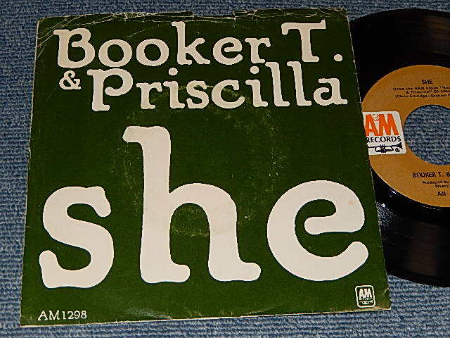 画像1: BOOKER T. & PRISCILLA - SHE   B) THE WEDDING SONG (PS)Ex/MINT-) / 1971 US AMERICA ORIGINAL "With PICTURE SLEEVE / PS"   Used 7" 45rpm Single  
