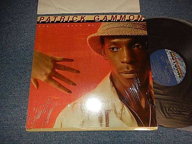 画像1: PATRICK GAMMON - DON'T TOUCH ME (MINT-/MINT- CUT OUT) /  1979 US AMERICA ORIGINAL Used LP