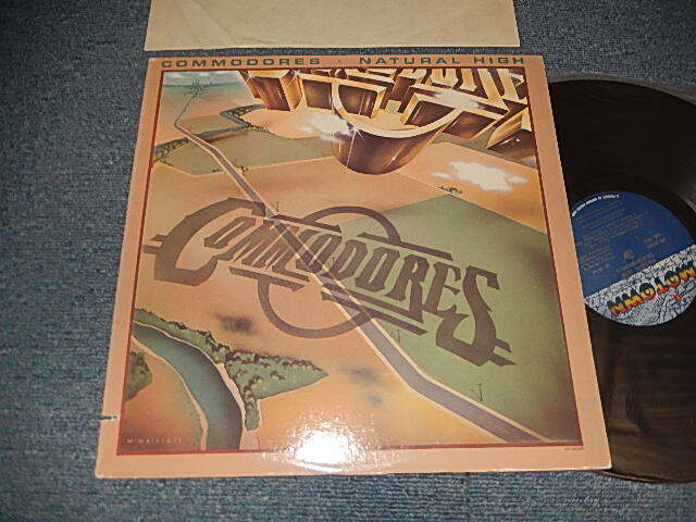 画像1: COMMODORES - NATURAL HIGH  (Ex+++/MINT-  CUT OUT) / 1978 US AMERICA ORIGINAL Used LP 