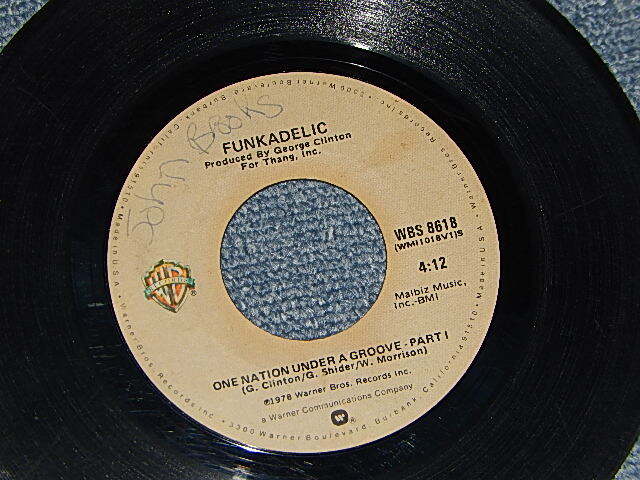 画像1: FUNKADELIC - ONE NATION UNDER  A  GROOVE  A) Part 1   B) Part 2 (VG+++/VG+++)  / 1978 US AMERICA ORIGINAL Used 7" Single 