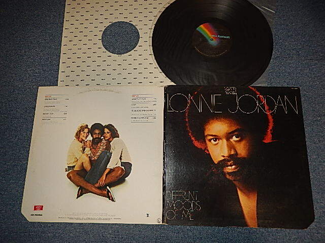 画像1: RONNIE JORDAN (WAR) - DIFFERENT MOODS OF ME (Ex++/MINT-) / 1978 US AMERICA  ORIGINAL Used LP 