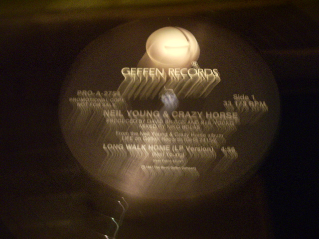 画像: NEIL YOUNG - LONG WALK HOME  / 1987 US PROMO ONLY ORIGINAL 12"