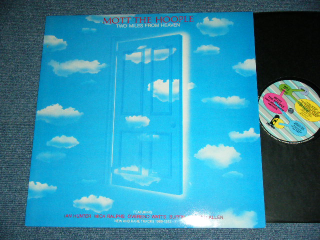 画像1: MOTT THE HOOPLE  - TWO MILES FROM HEAVEN ( 2nd Press With "MOVING ON" NON Credit on Back Cover : With ORIGINAL BLACK Inner Sleeve ) / 1980 UK ORIGINAL Used LP
