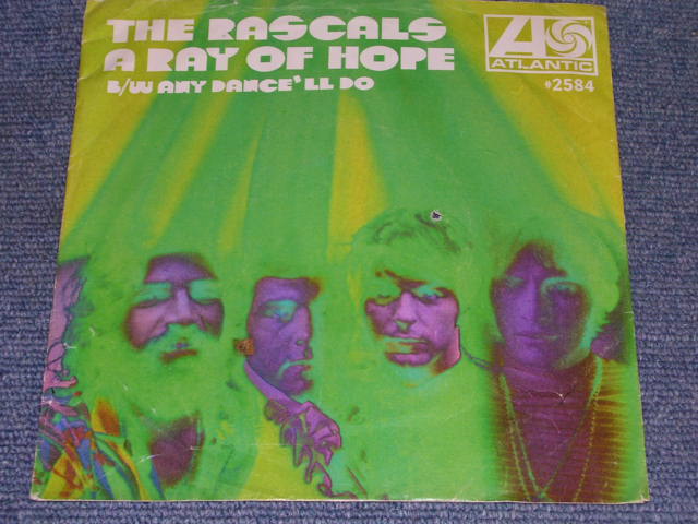 画像: RASCALS - A DAY OF HOPE / 1968 US ORIGINAL 7"45 Single With PICTURE SLEEVE