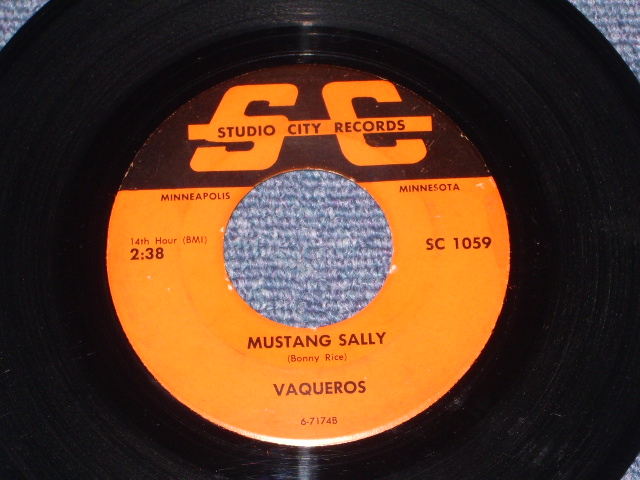 画像: VAQUEROS - DON'T YOU DARE ( REAL MINOR GARAGE SOUND ) / 1965 US ORIGINAL  7"Single