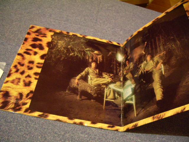 画像: SHOOT (JIM McCARTY of the YARDBIRDS) -ON THE FRONTIER / 1973  UK ORIGINAL LP 