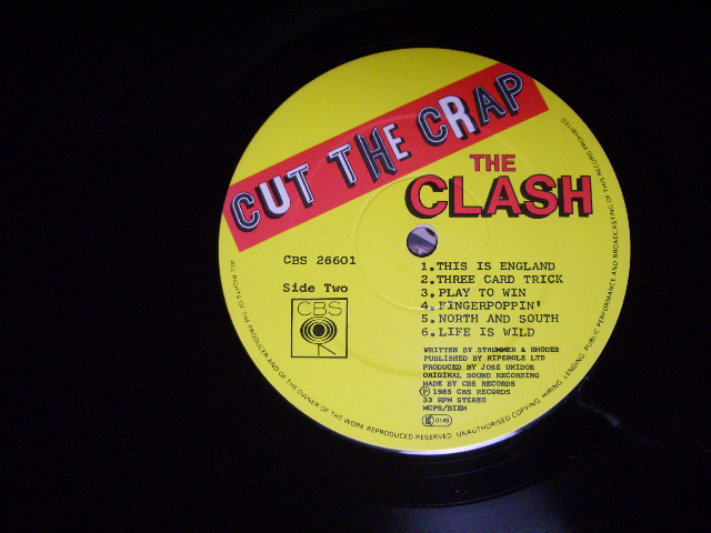 画像: The CLASH  - CUT THE CRAP( ORANGE Title Box on Front ) / UK ORIGINAL LP 