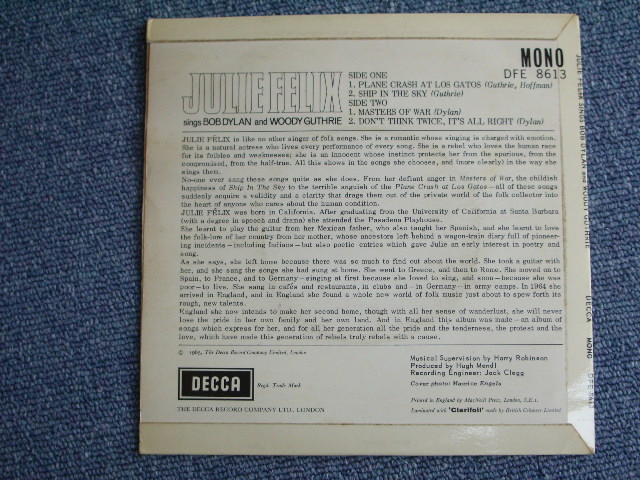 画像: JULIE FELIX - SINGS BOB DYLAN & WOODY GUTHRIE / 1965  UK ORIGINAL 7"EP  + PICTURE SLEEVE 
