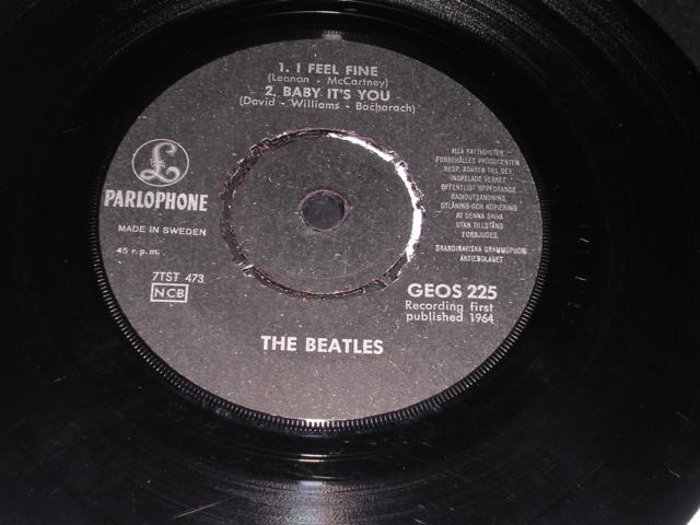 画像: THE BEATLES - I FEEL FINE   ( 4 Tracks EP : Ex+++/Ex+++ ) / 1964  SWEDEN ORIGINAL Used 7" EP With PICTURE SLEEVE 