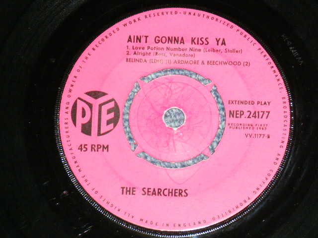 画像: THE SEARCHERS - AIN'T GONNA KISS YA / 1963 UK ORIGINAL 7"EP With PICTURE SLEEVE  